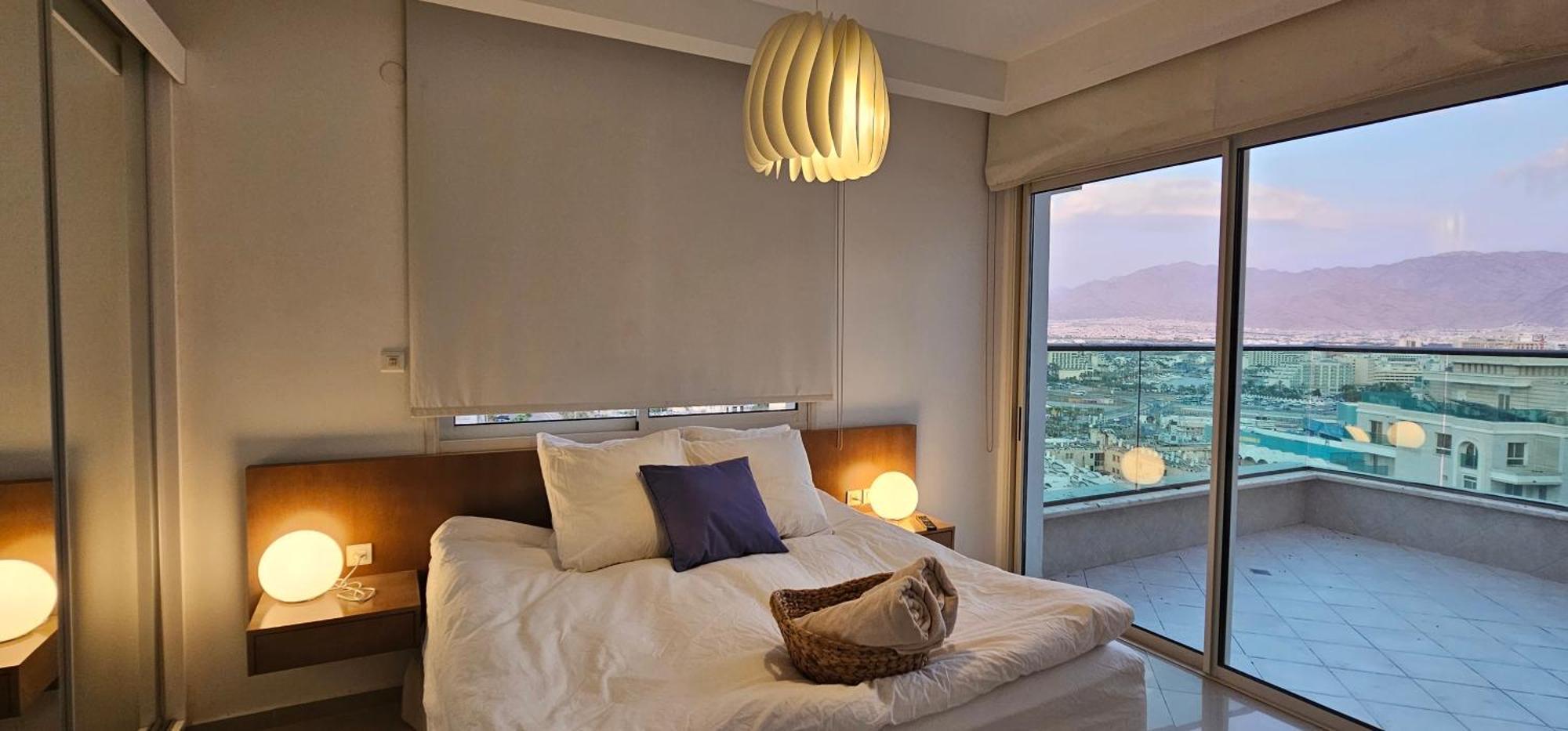Exclusive Top Luxury Penthouse Near The Sea With Privat Roof-pool Apartment