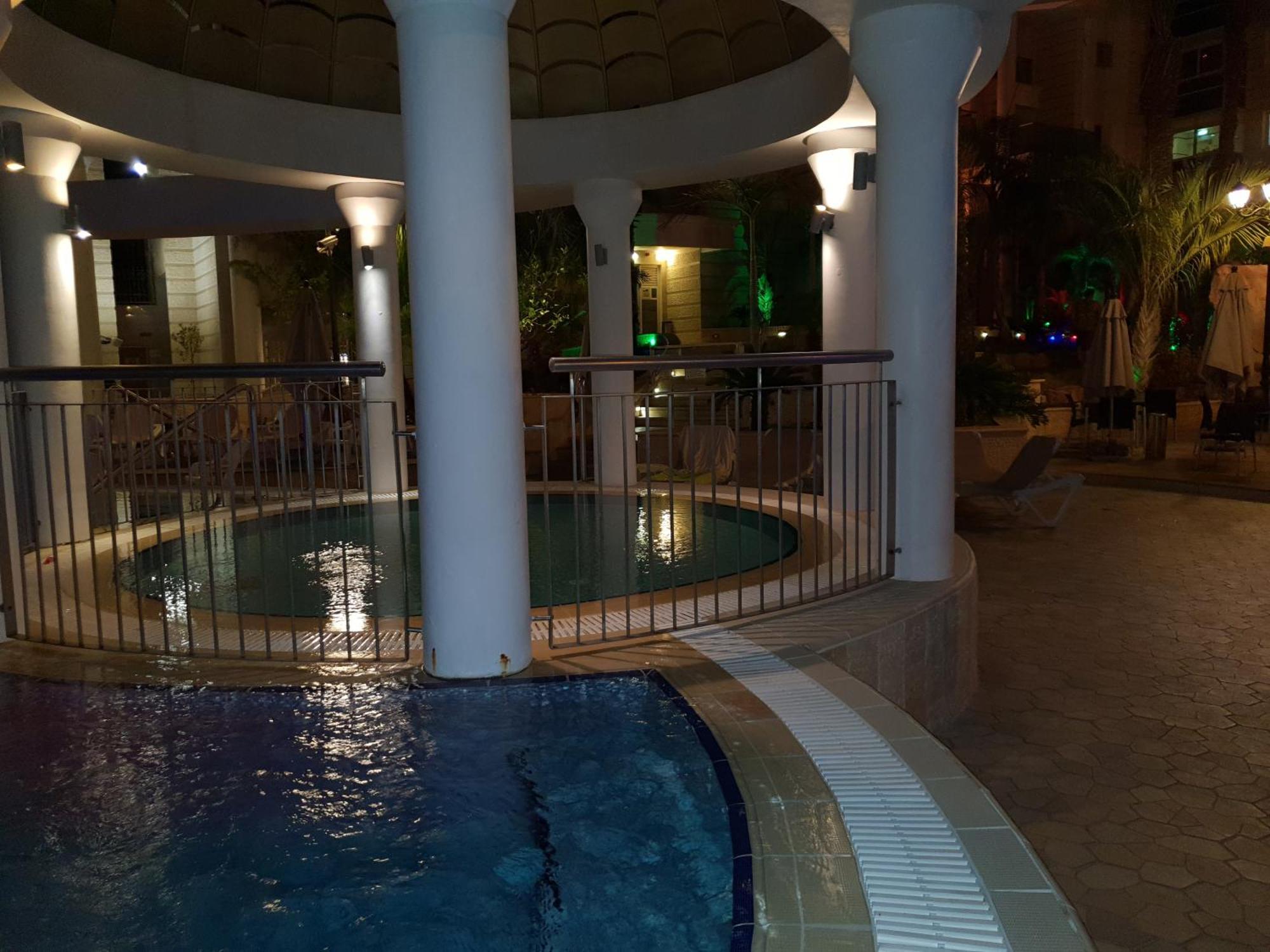 Apartment Exclusive Top Luxury Penthouse Near The Sea With Privat Roof-pool