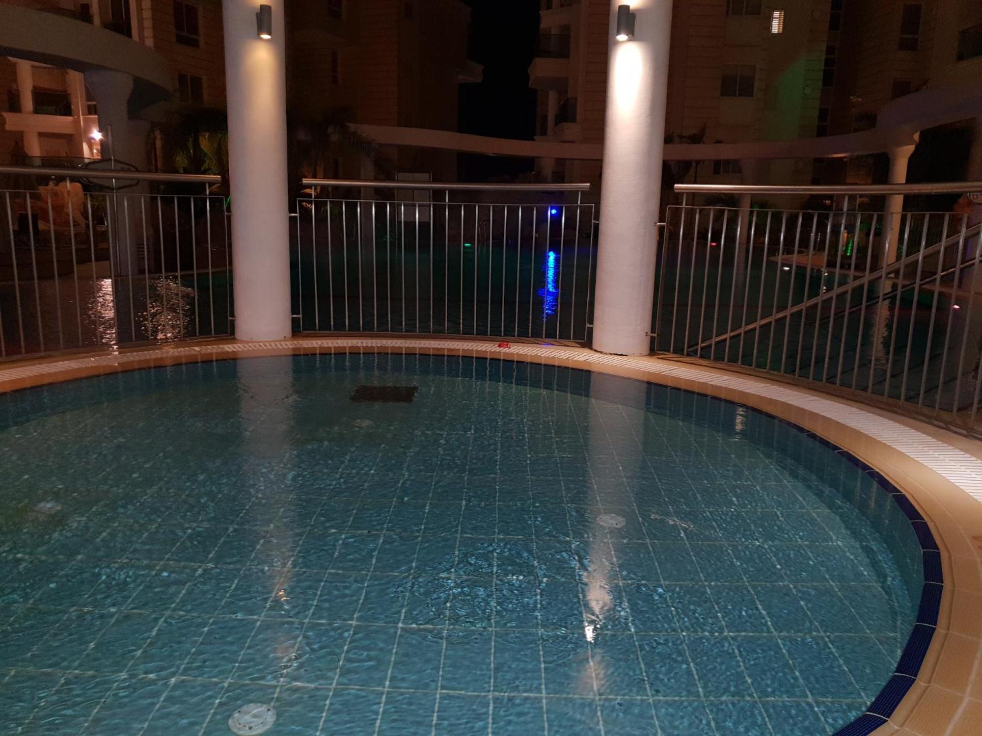 Exclusive Top Luxury Penthouse Near The Sea With Privat Roof-pool Apartment Eilat